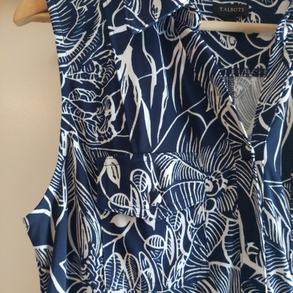 Talbots Floral Button Front Knit Maxi Dress L NAVY BLUE-WHITE RESORTWEAR - Picture 4 of 8